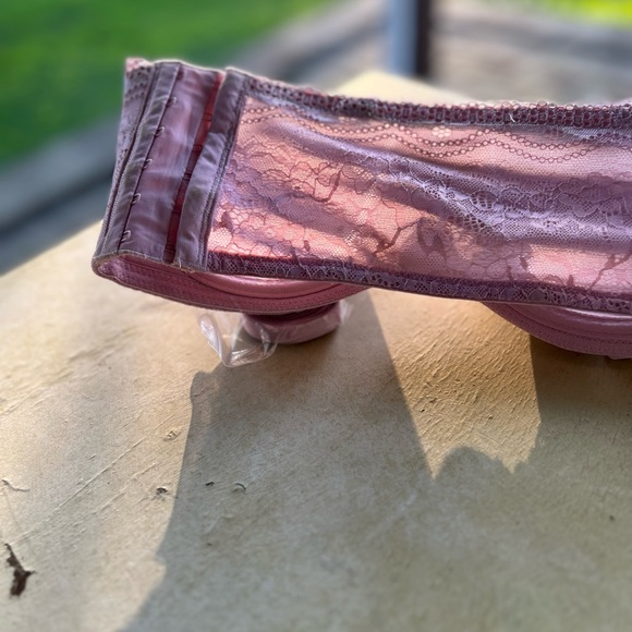 New W Tags b.tempt’d Strapless Bra 32DD - Picture 6 of 10